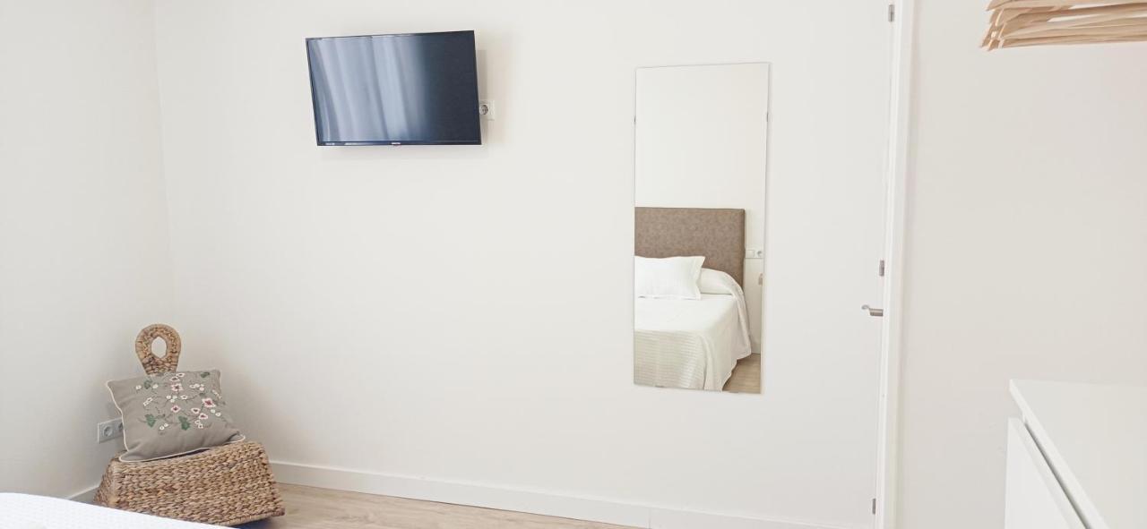 A Capelada-Centrico Apartamento En Cedeira Luaran gambar